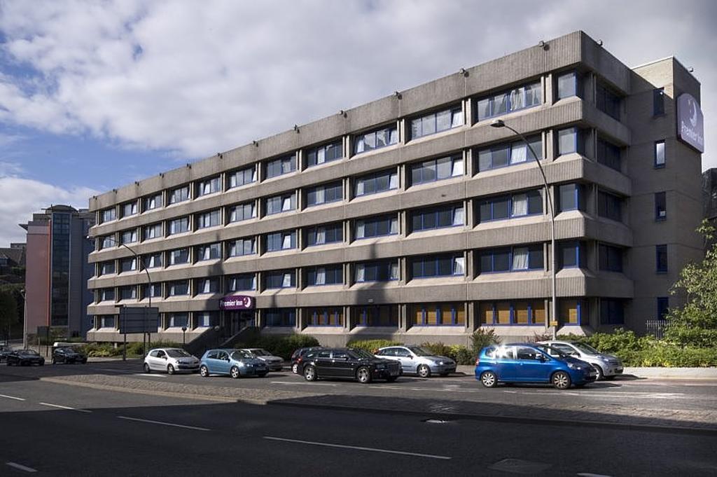 Premier Inn Aberdeen City Centre Экстерьер фото