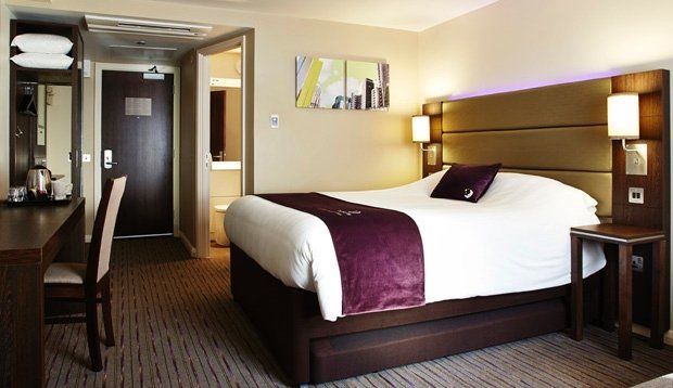 Premier Inn Aberdeen City Centre Экстерьер фото